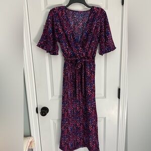 Colorful wrap dress with Flutter Sleeves